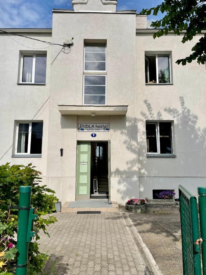 הפסלאו Endla Hostel Ja Apartamendid מראה חיצוני תמונה